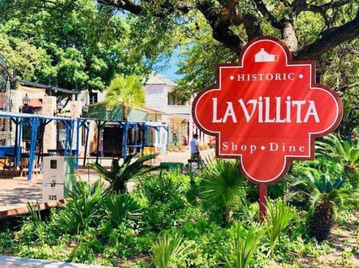 Cozy Downtown Guest House 2Br/1Ba Sleeps 8 San Antonio Kültér fotó